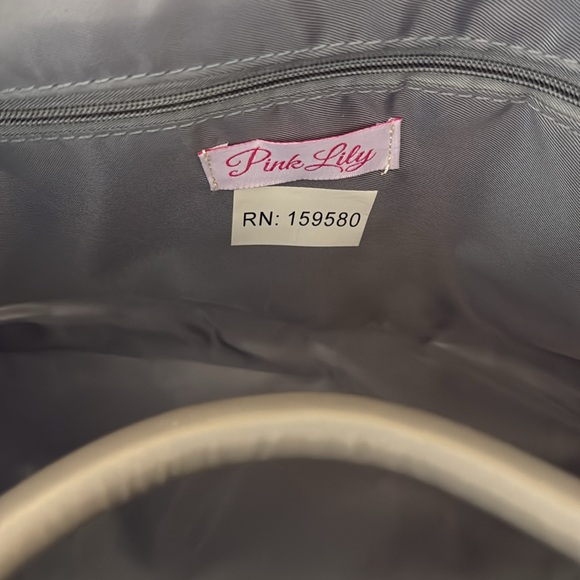 Pink Lily checkered duffle - Picture 4 of 4